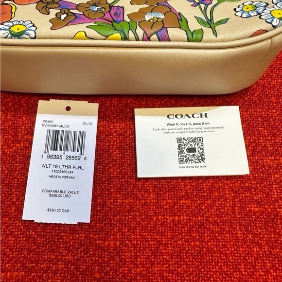 ❤️❤️❤️Coach Nolita 19 Bag with Floral Print/silvertone hardware CR365❤️❤️❤️ - Picture 4 of 11